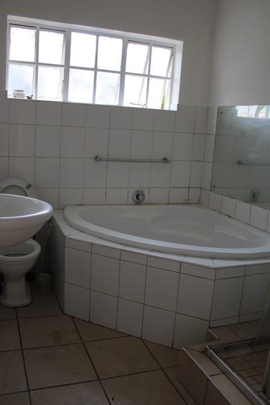 To Let 3 Bedroom Property for Rent in Somerset Heights Eastern Cape